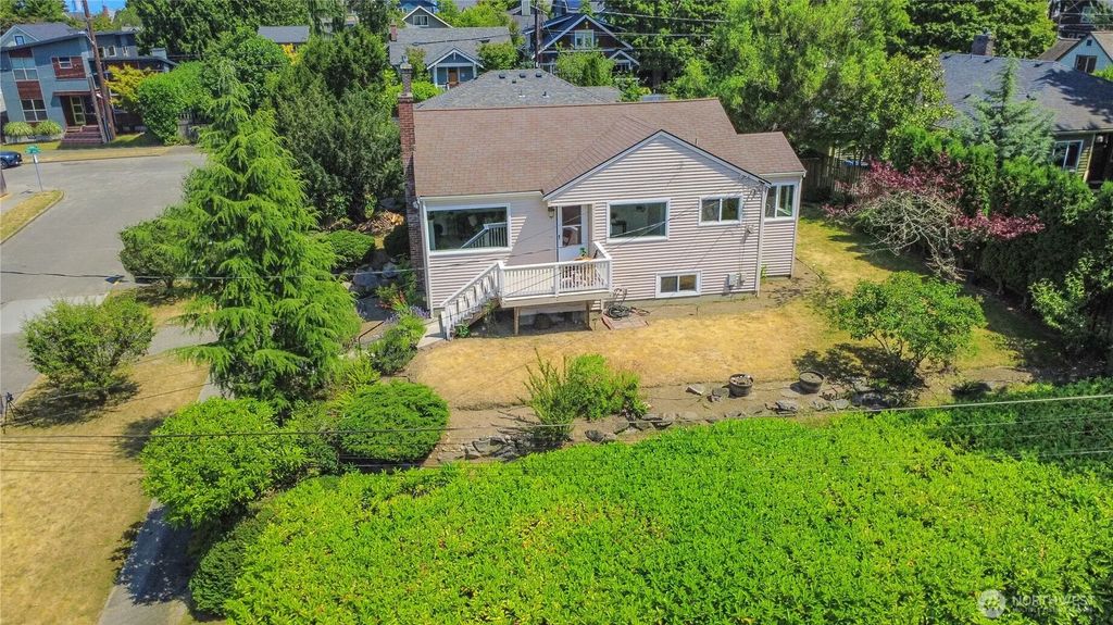 3909 Sw Stevens Street, Seattle