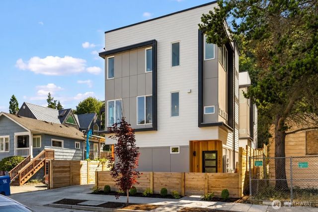 2456 55th Avenue Sw, Seattle