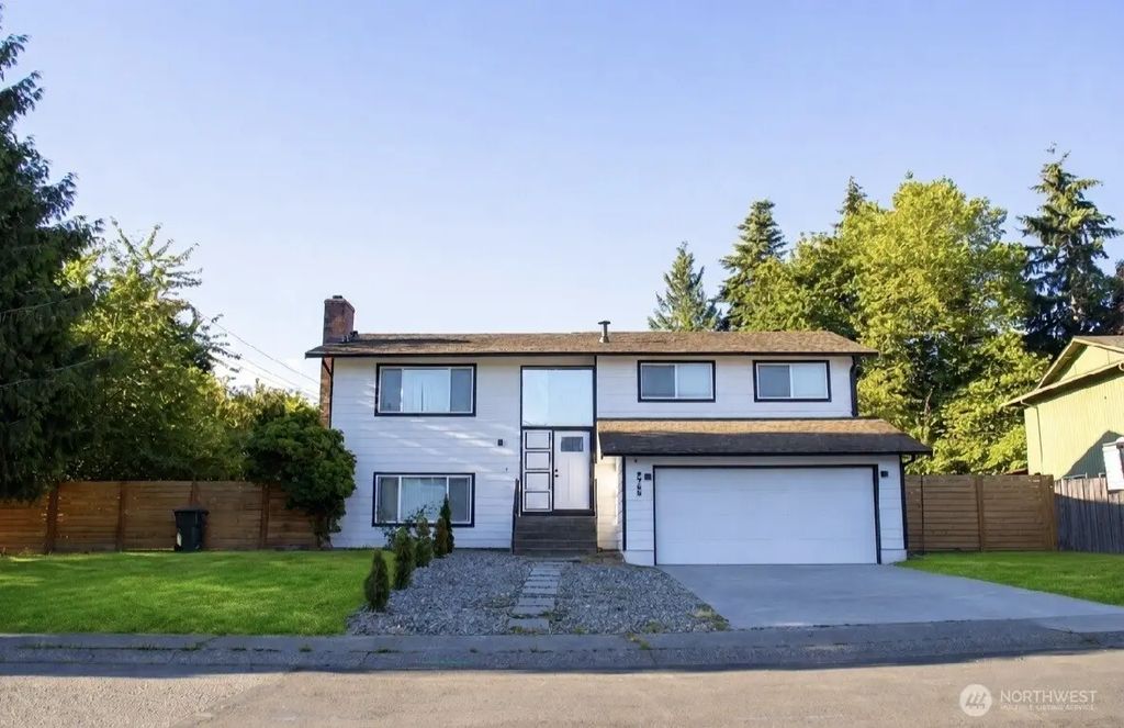 9755 S 239th Place, Kent
