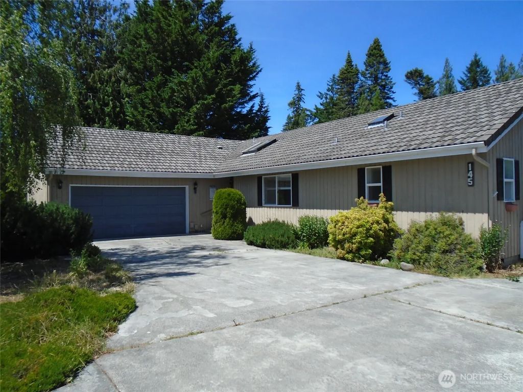 145 Emerald Drive, Sequim