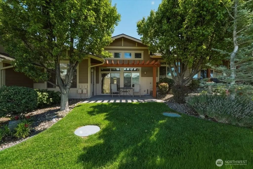 135 Red Hawk Drive, Orondo
