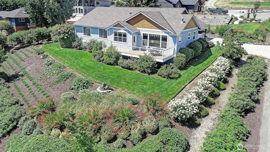 28 Zurich Court, Camano Island