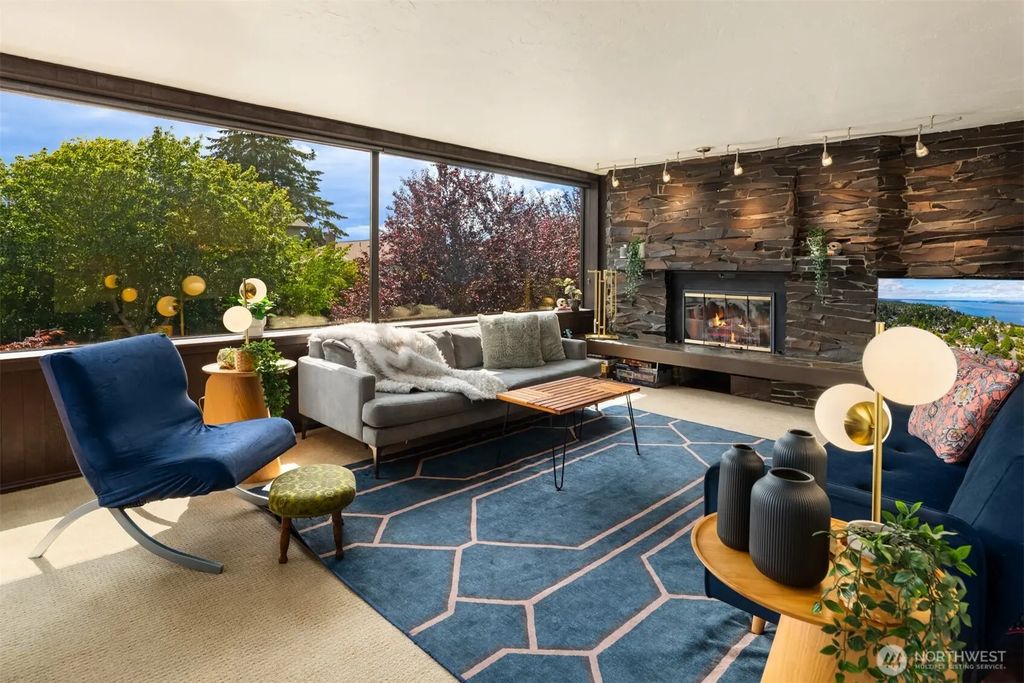 1627 California Avenue Sw 2, Seattle