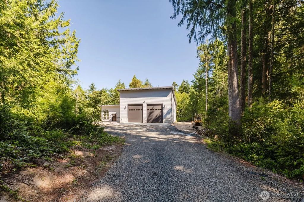 5170 Se Lars Hanson, Port Orchard
