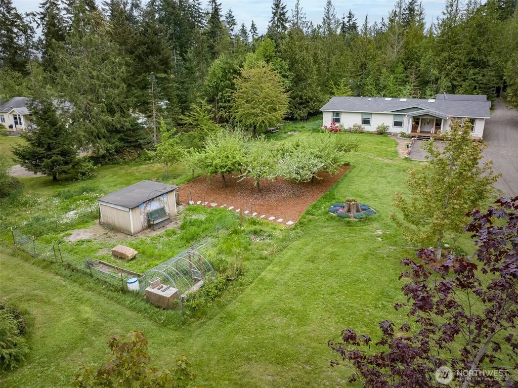 434 John Jacobs Road, Port Angeles