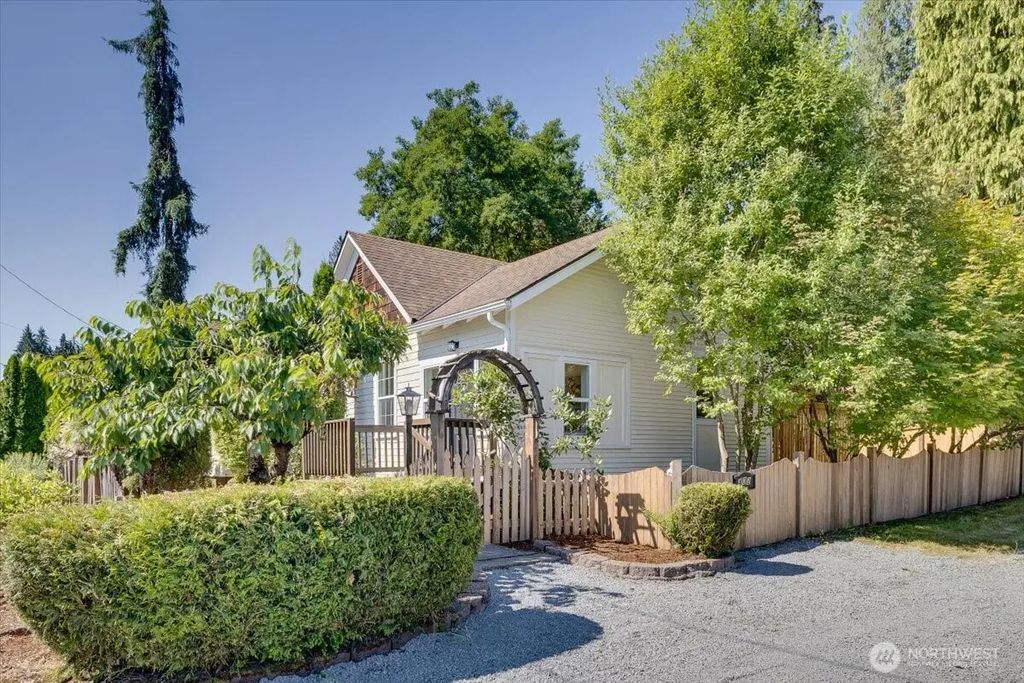 402 W Galena Street, Granite Falls
