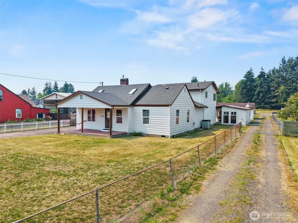 2631 48th Avenue, Longview