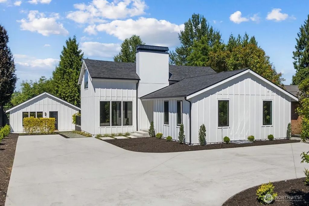 7743 Seward Park Avenue S, Seattle