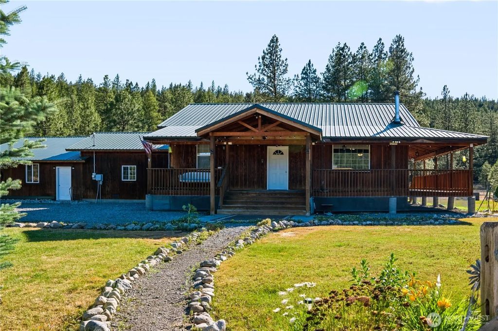 155 Tamarack Road, Tonasket