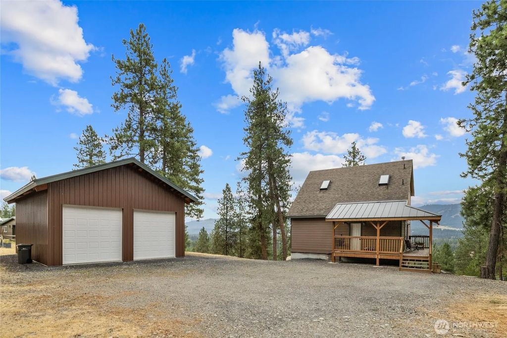 1150 White Road, Cle Elum