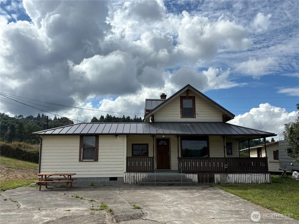 80393 Kallunki Road, Clatskanie