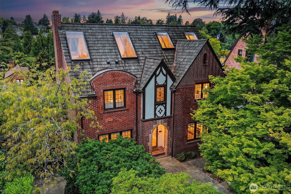 5201 Ne 43rd Street, Seattle