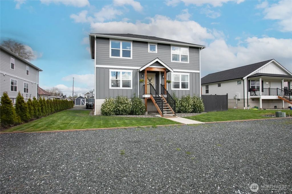226 Morton Street, Sumas