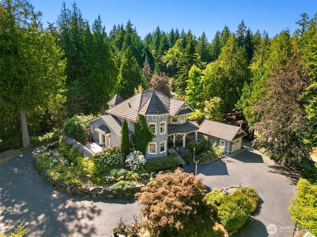 7205 Ne Dolphin Drive, Bainbridge Island