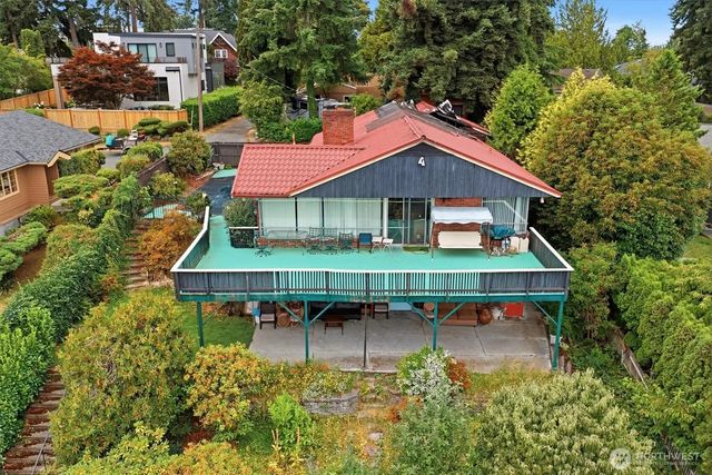 2444 72nd Avenue Se, Mercer Island