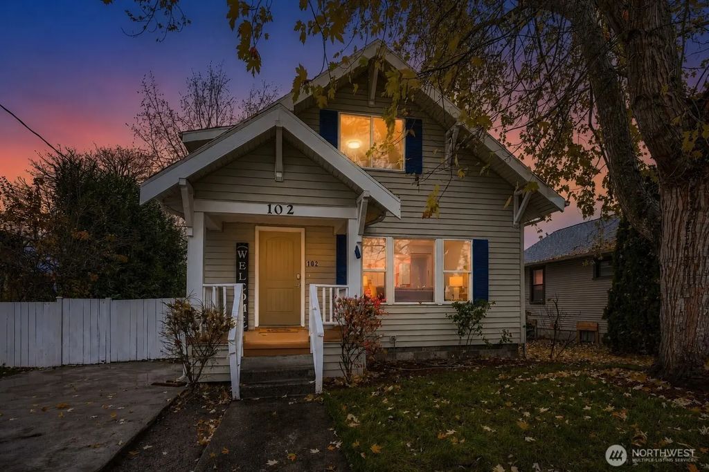 102 N Street Ne, Auburn
