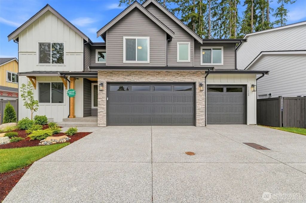 11608 194th Avenue E, Bonney Lake