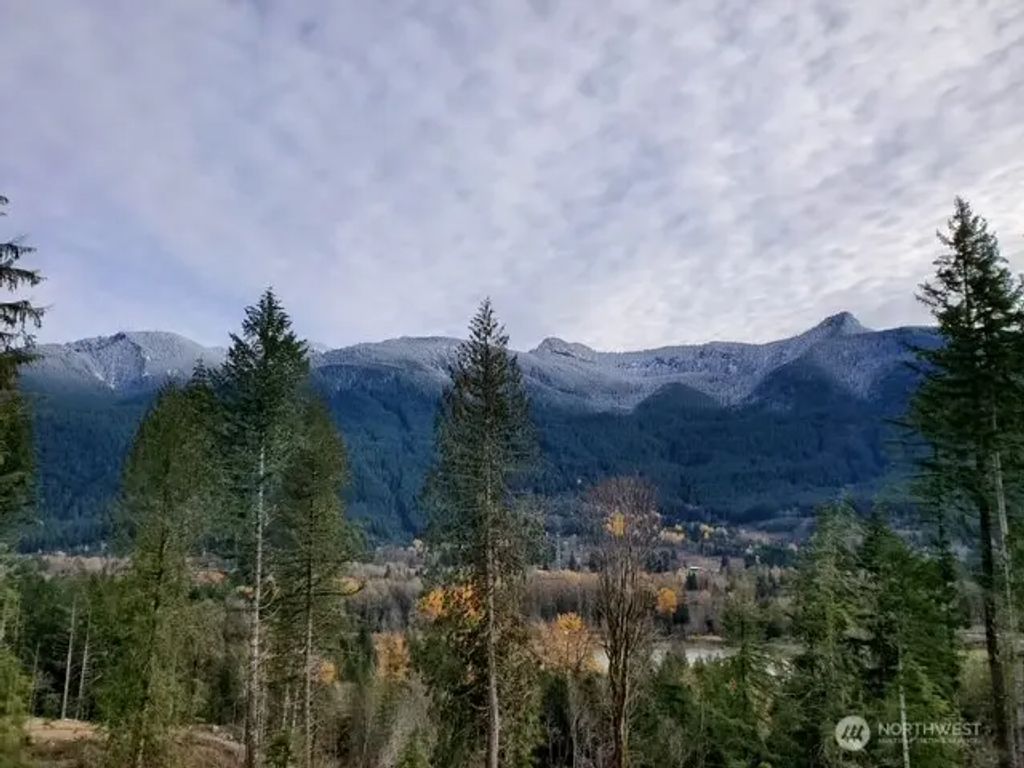 189 Carr Road, White Pass