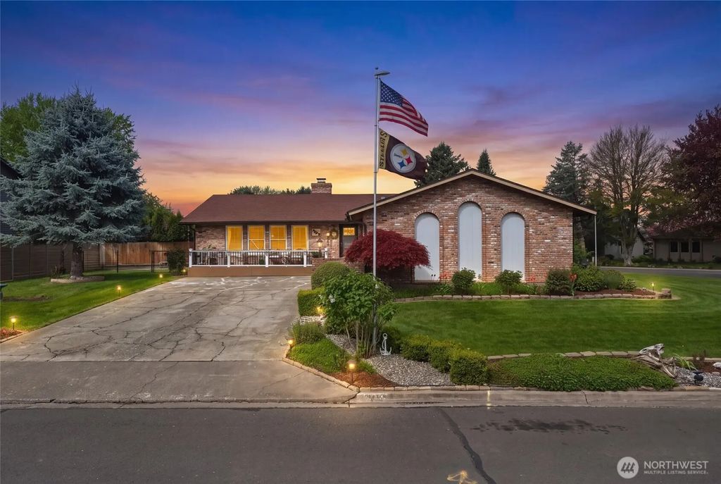 353 Se Highland Park Drive, College Place