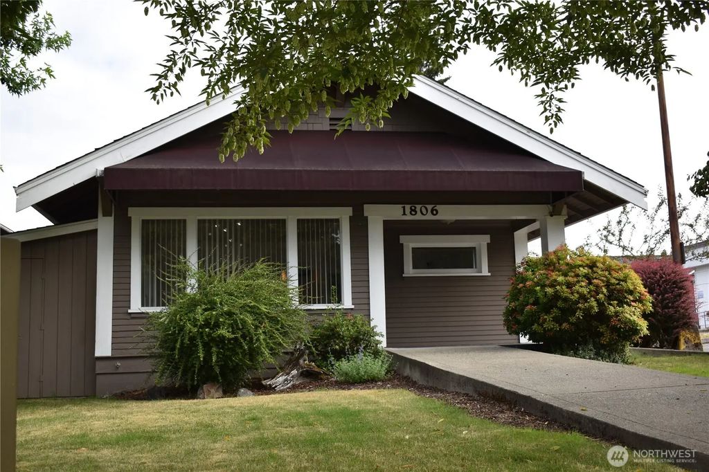 1806 4th Avenue E, Olympia