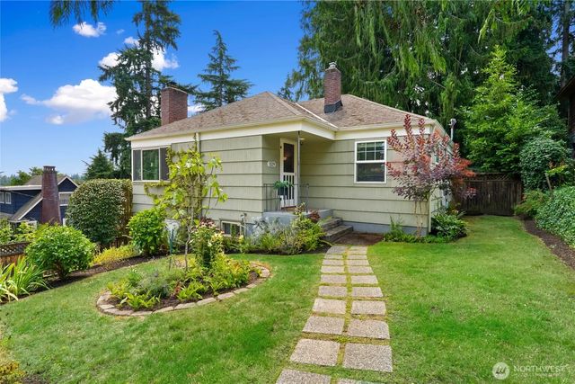 1529 Ne 94th Street, Seattle