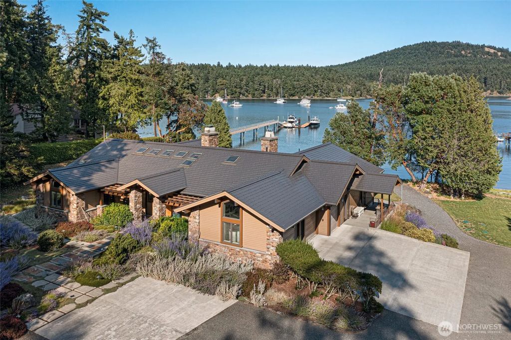 28 Fir Lane, Friday Harbor