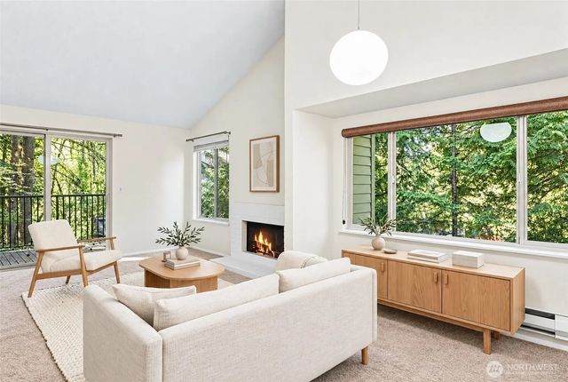 8033 145th Avenue Ne D15, Redmond