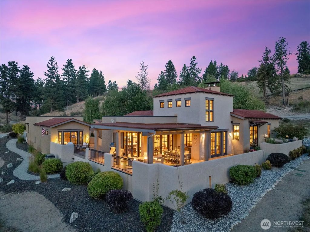 310 Paintbrush Road, Chelan