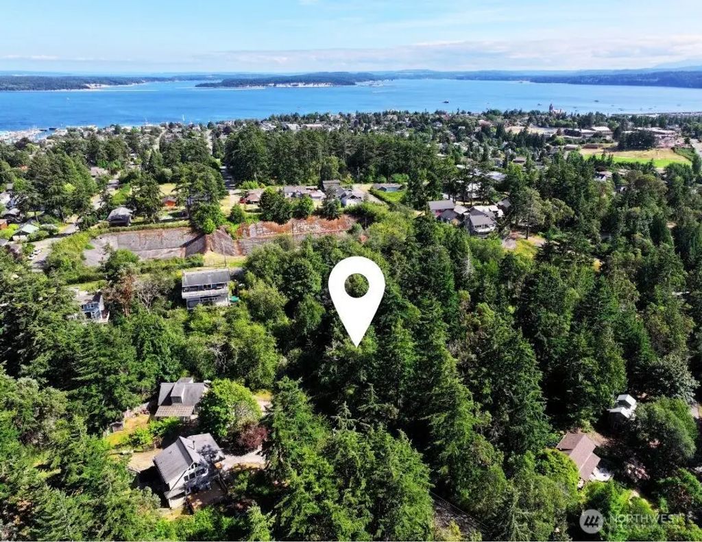 435 N St, Port Townsend