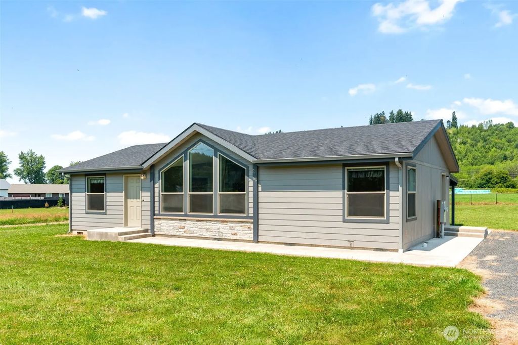 216 Mossyrock Road W, Mossyrock
