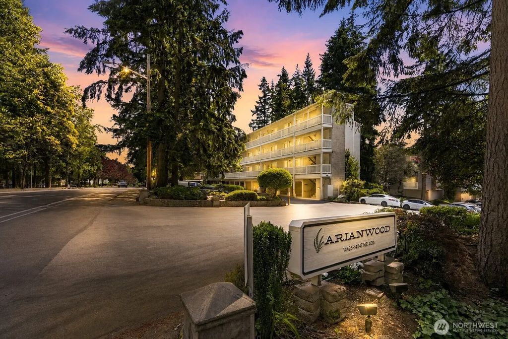 14527 Ne 40th Street G202, Bellevue
