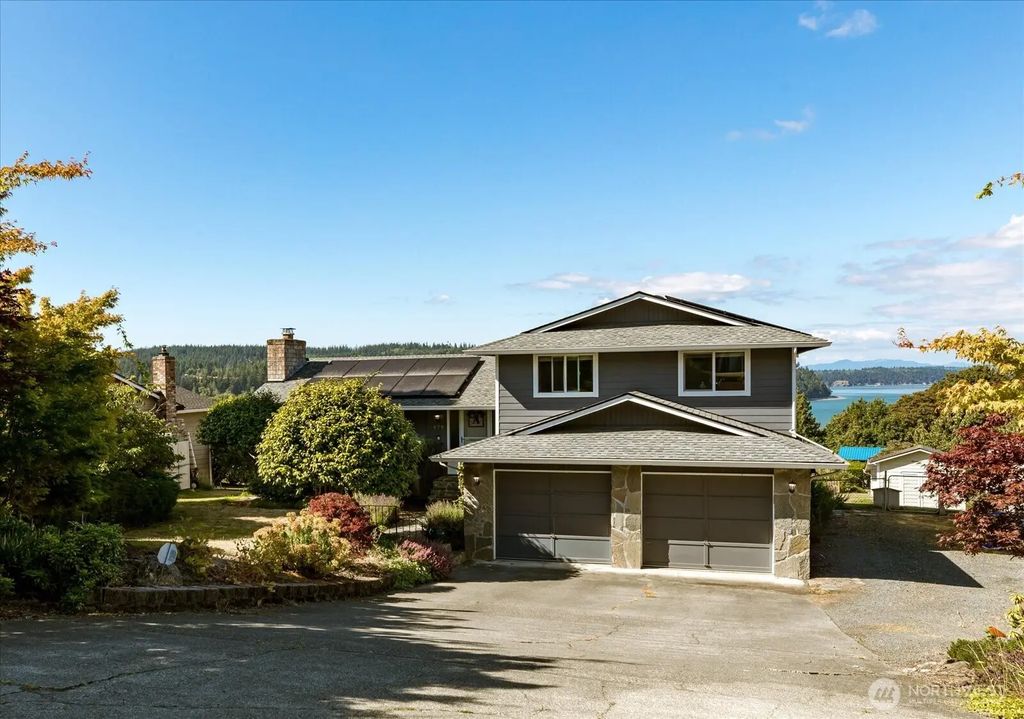 479 Elderberry Street, Oak Harbor
