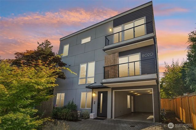 8020 17th Avenue Nw, Seattle