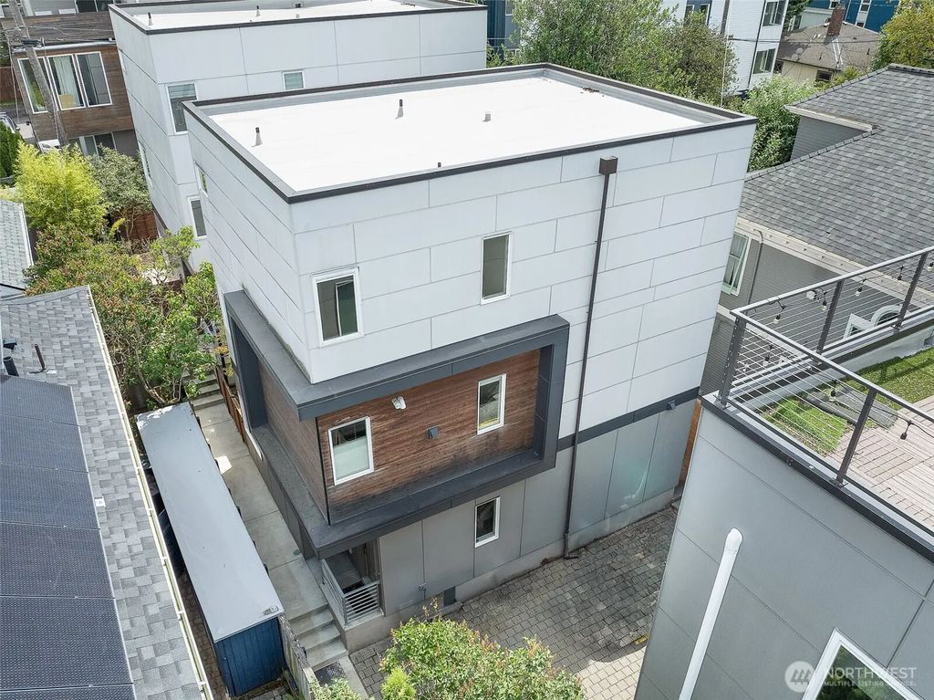 830 B 16th Ave, Seattle