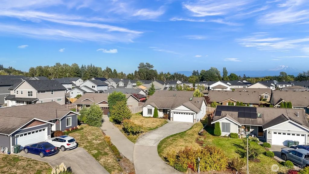 5562 Fisher Place, Ferndale
