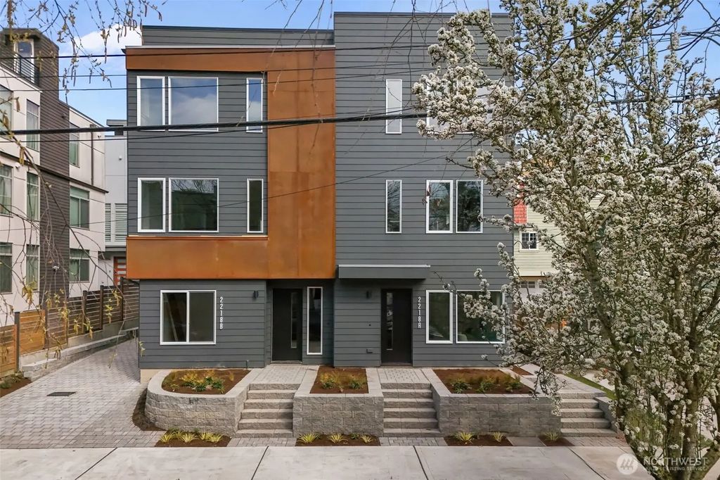 2218 A Nw 62nd Street, Seattle