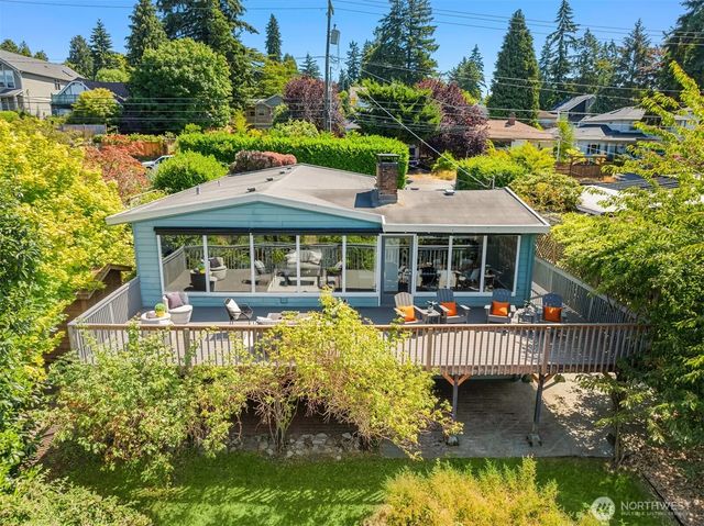 10737 3rd Avenue Nw, Seattle