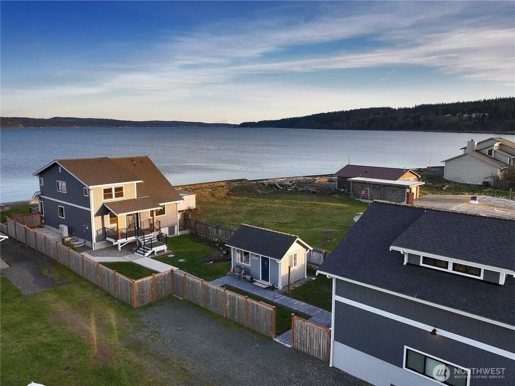 2805 N Bluff Road, Greenbank