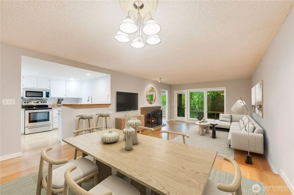 138 Sw 116th Street G12, Seattle