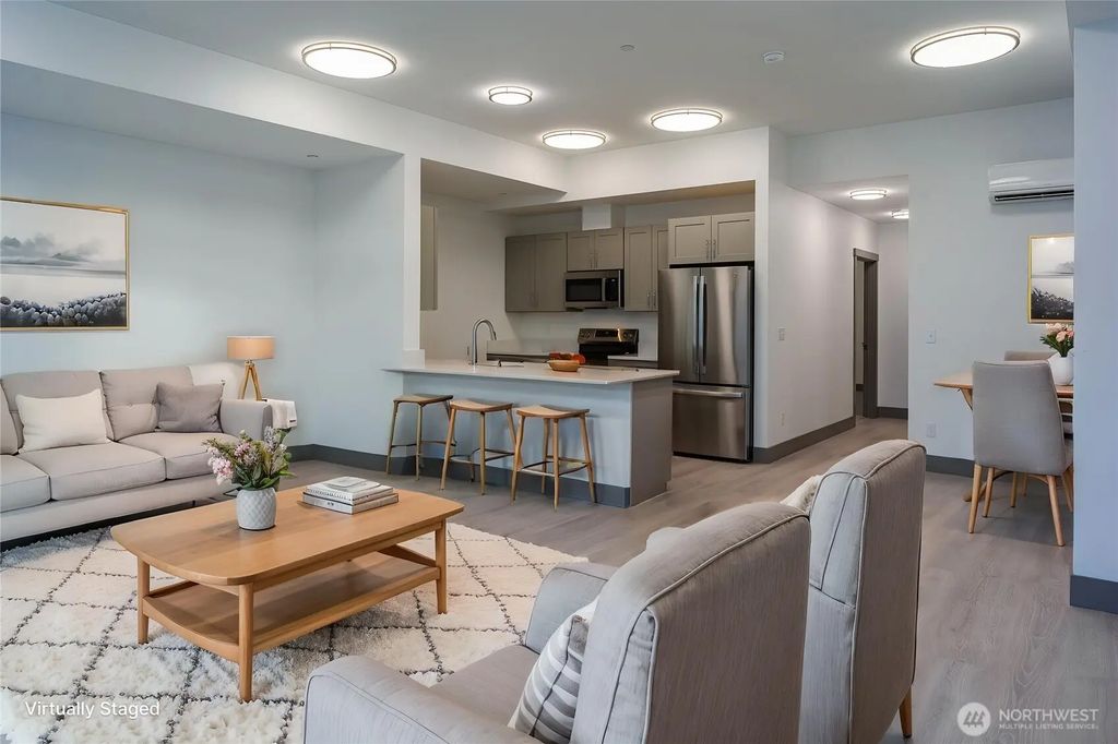 623 Morris Street E2, La Conner