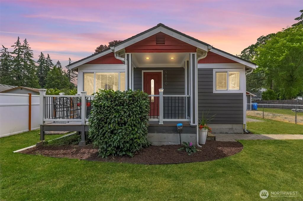 9810 119th Street Sw, Lakewood