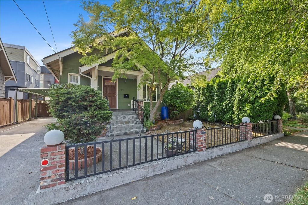 6412 17th Avenue Nw, Seattle