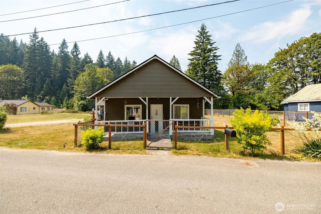 26706 469th Avenue Ne, Darrington