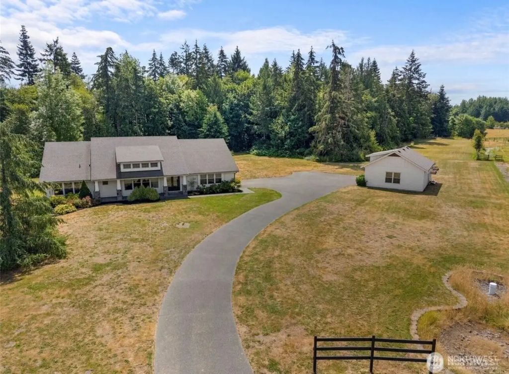 5542 Meadowood Lane Ne, Olympia