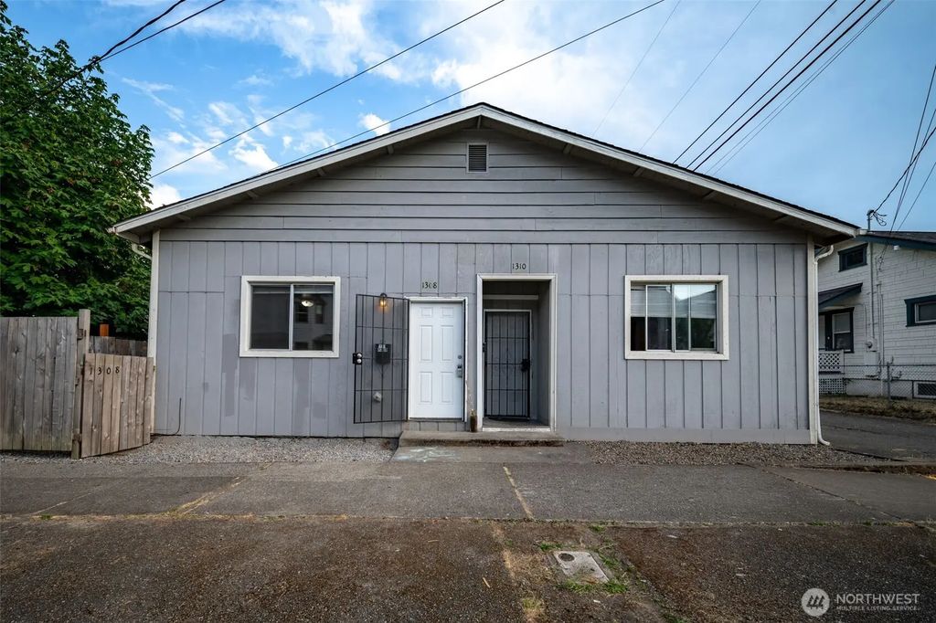 1310 1308 S 8th, Tacoma