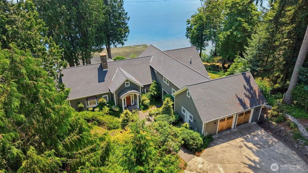 8500 Salty Drive Nw, Olympia