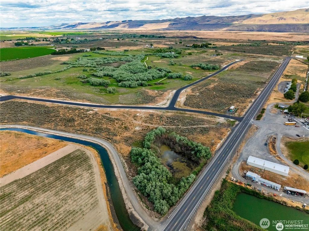 6 Road 13.6 Sw, Royal City