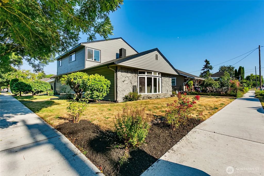 1319 Wood Avenue, Sumner