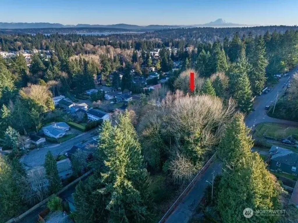 12312 23rd Avenue Ne, Seattle