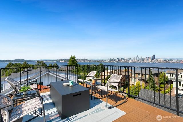 1338 California Ave Sw, Seattle
